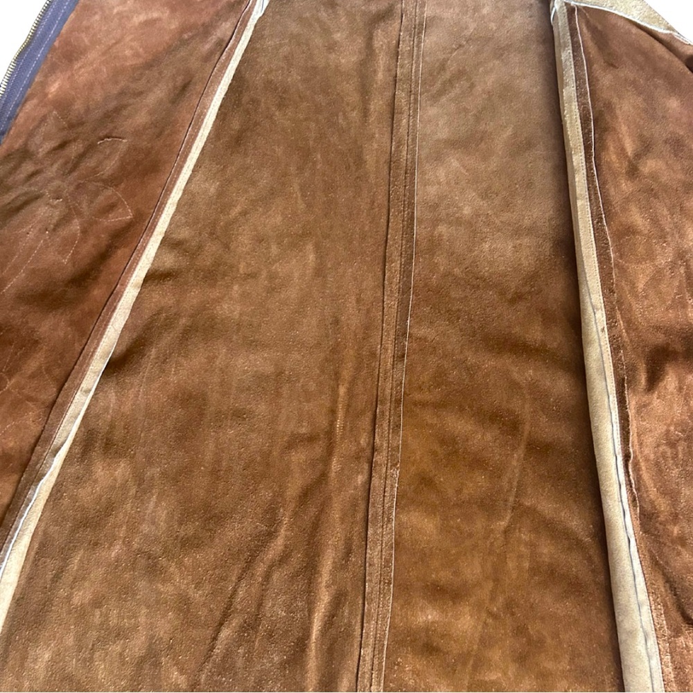 Vintage Floral Suede Cape - Picture 8 of 11